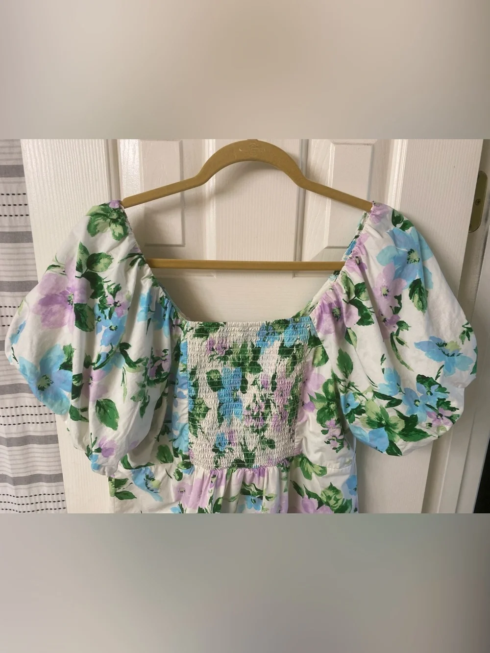 Old Navy Multicolored Cotton Floral Puff Sleeve Smocked Back V-Neck Top Size XL